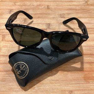 RayBan Classic Black Wayfarer